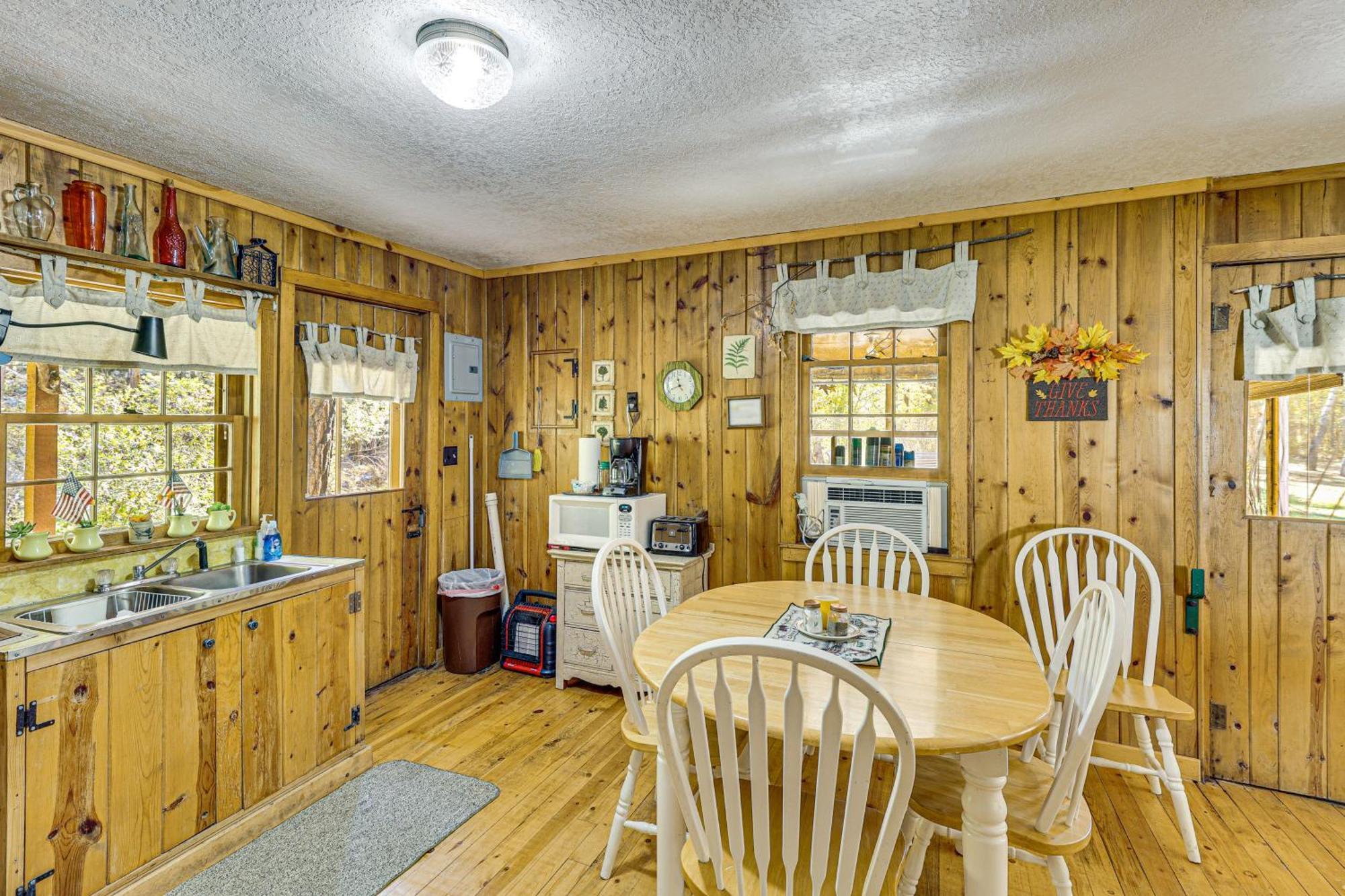 Historic Keystone Cabin Near Mount Rushmore! ภายนอก รูปภาพ